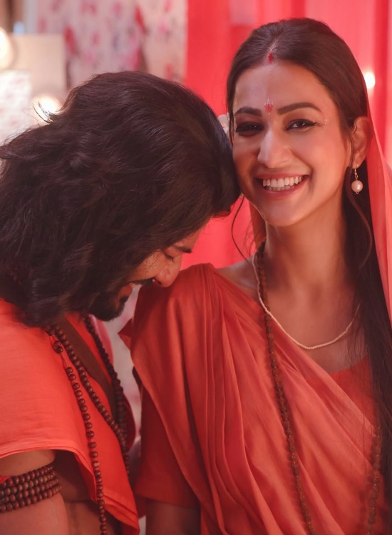 Amandeep Sidhu and Sheezan Khan in Ganga Mai Ki Betiyaan