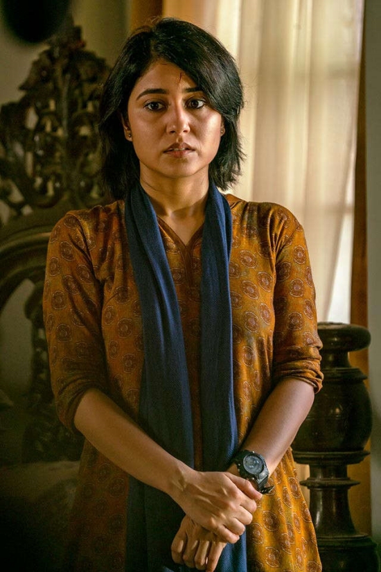 Shweta Tripathi as Golu from Mirzapur
