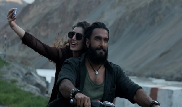 Ranveer Singh and Sara Arjun in Dhurandhar