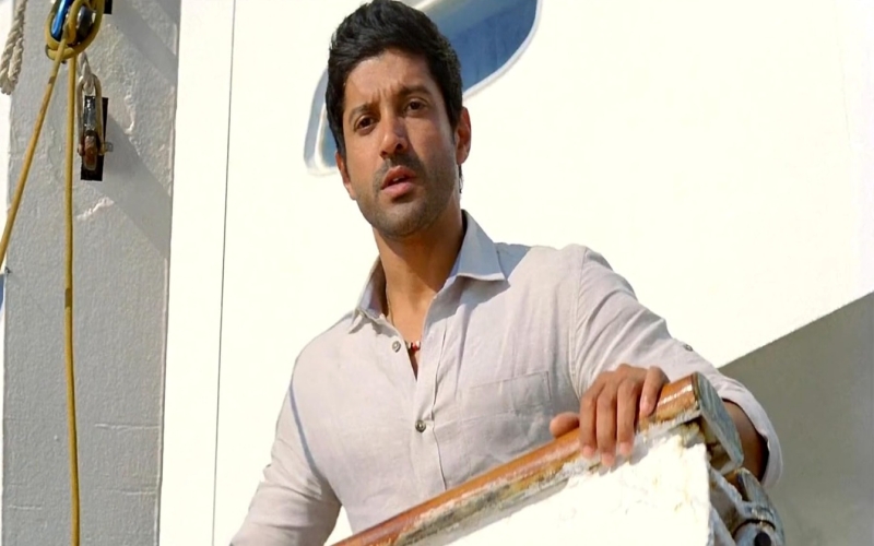 Farhan Akhtar in Zindagi Na Milegi Dobara